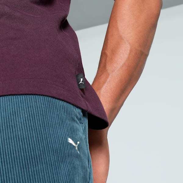 GRAPHICS "Rebel" Men's Relaxed Fit Tee, Midnight Plum, extralarge-IND